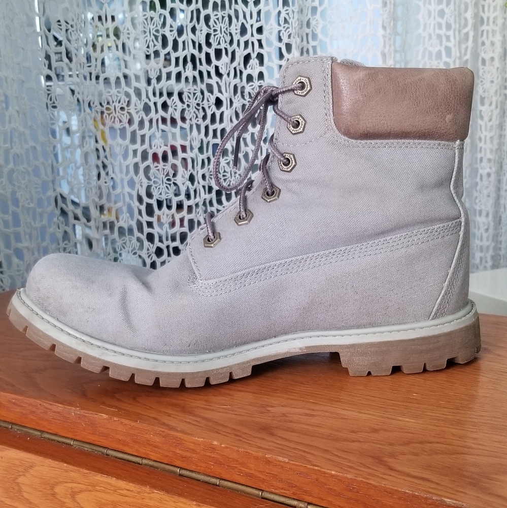 Barely worn Timberland's with Anti-Fatigue